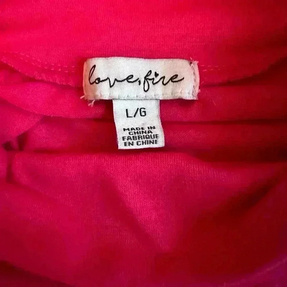 Love, Fire Women’s Hot Pink Mock Turtleneck Bodysuit, size Large - Picture 5 of 5